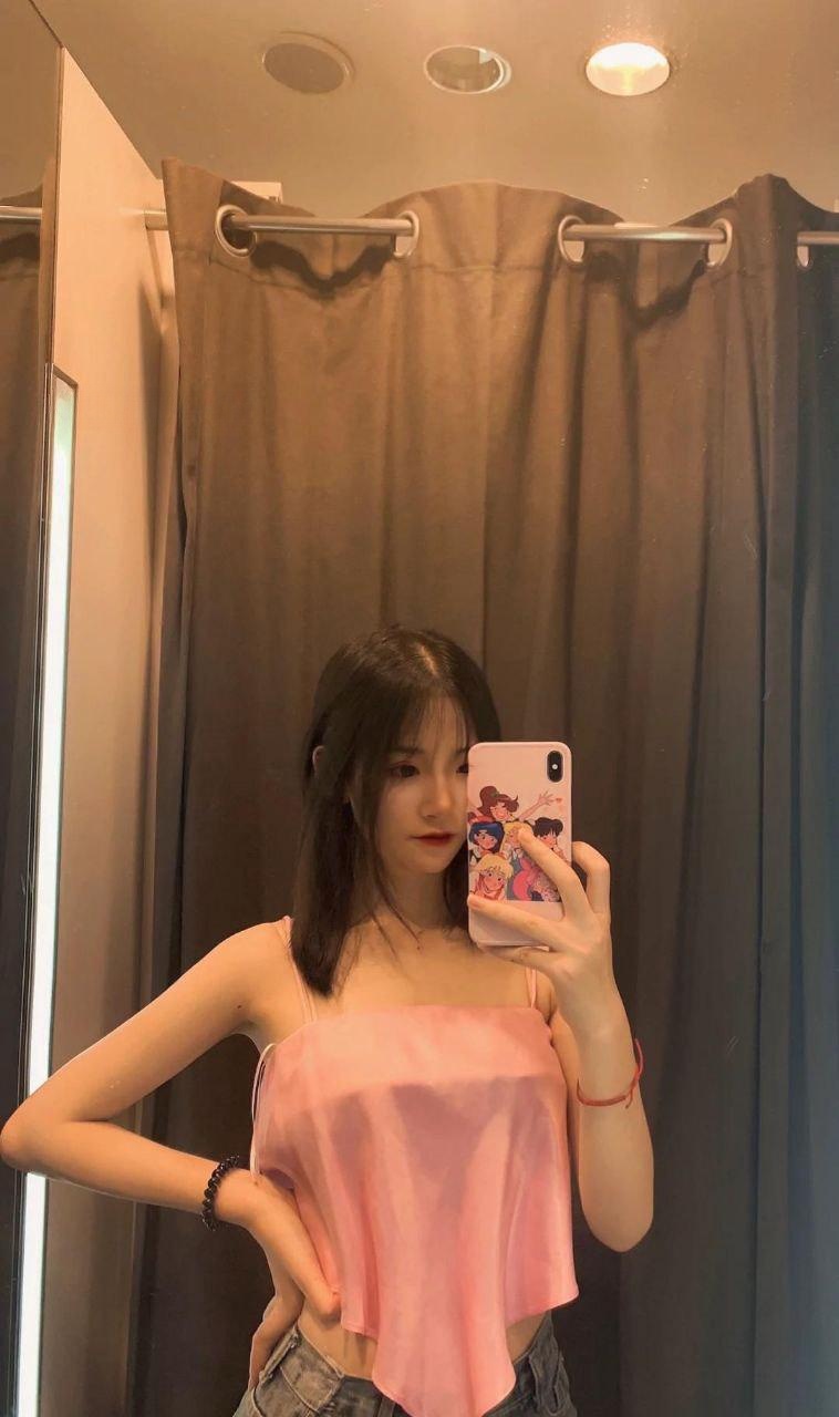 顺庆骚乳学生妹