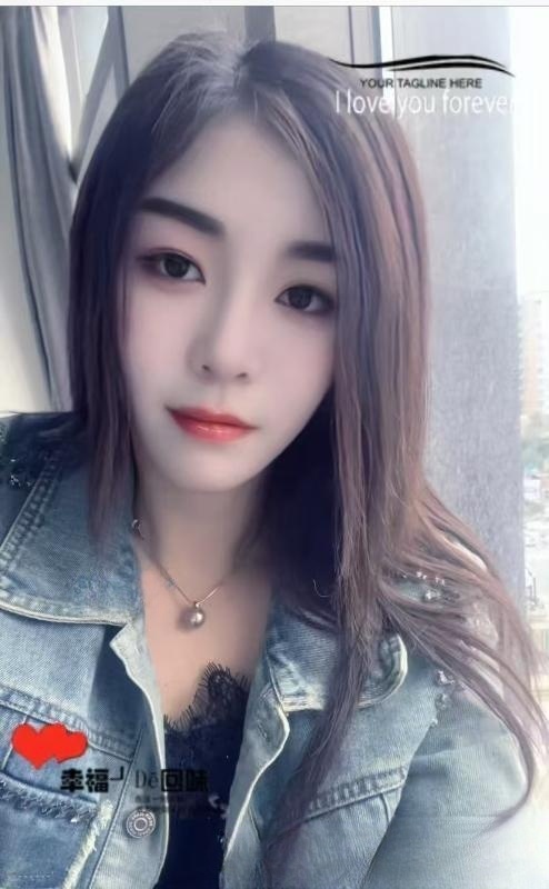大胸大屁股骚货