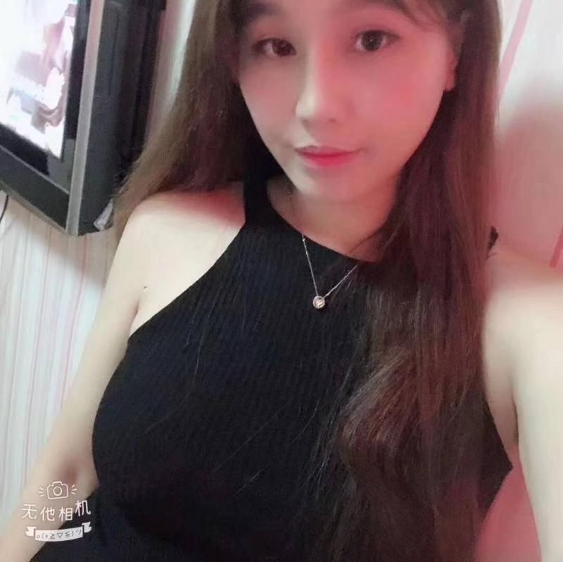 胸控福利大胸妹