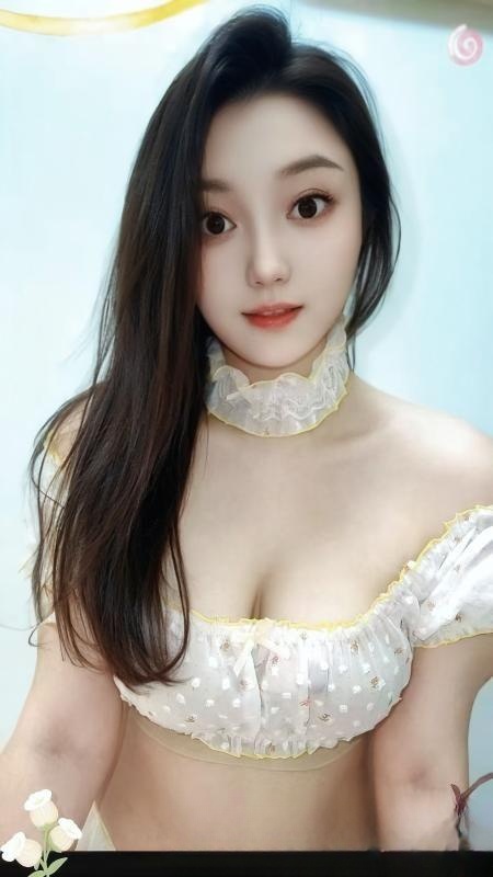 西湖巨乳娃娃脸盼盼
