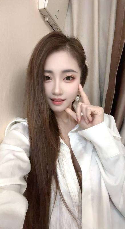 大胸颜值御姐喵喵