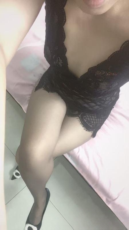 三通白嫩大长腿
