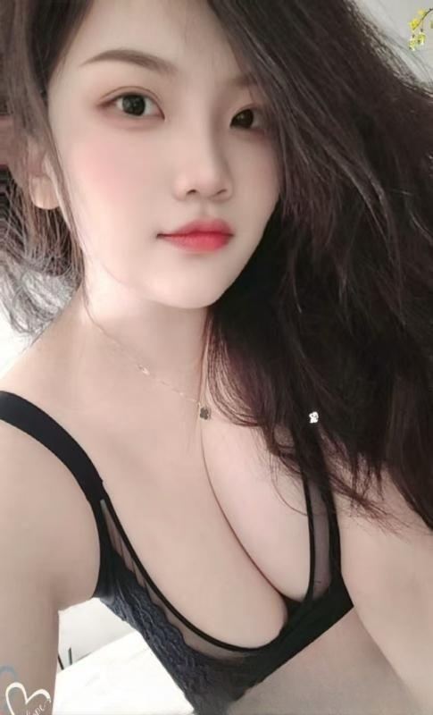 天河大胸玫瑰